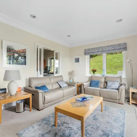 Jenkins Crag At Romney Grange 앰블사이드